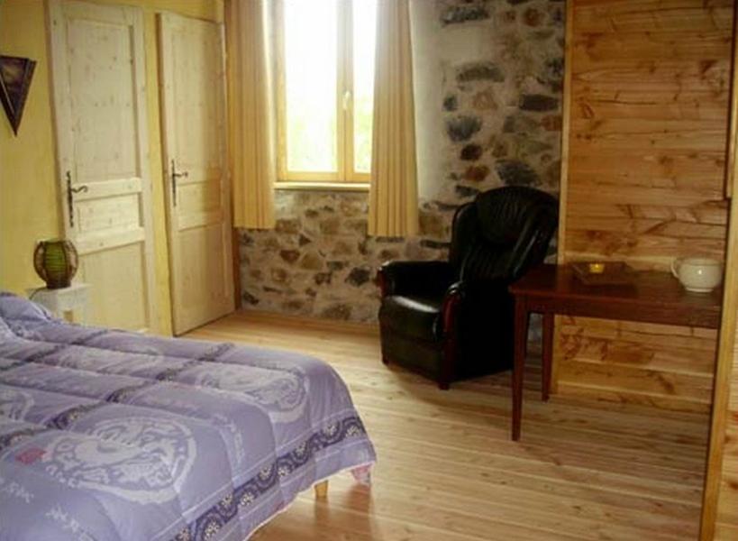 Chambres D'Hotes La Cime Beaujolaise Poule-lès-Écharmeaux Chambre photo